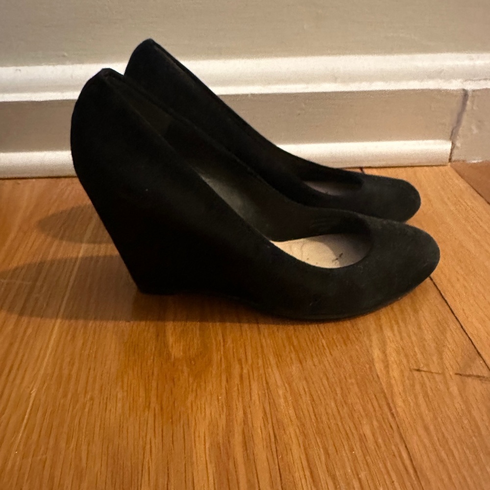 Via Spiga sz 5.5 wedge heels